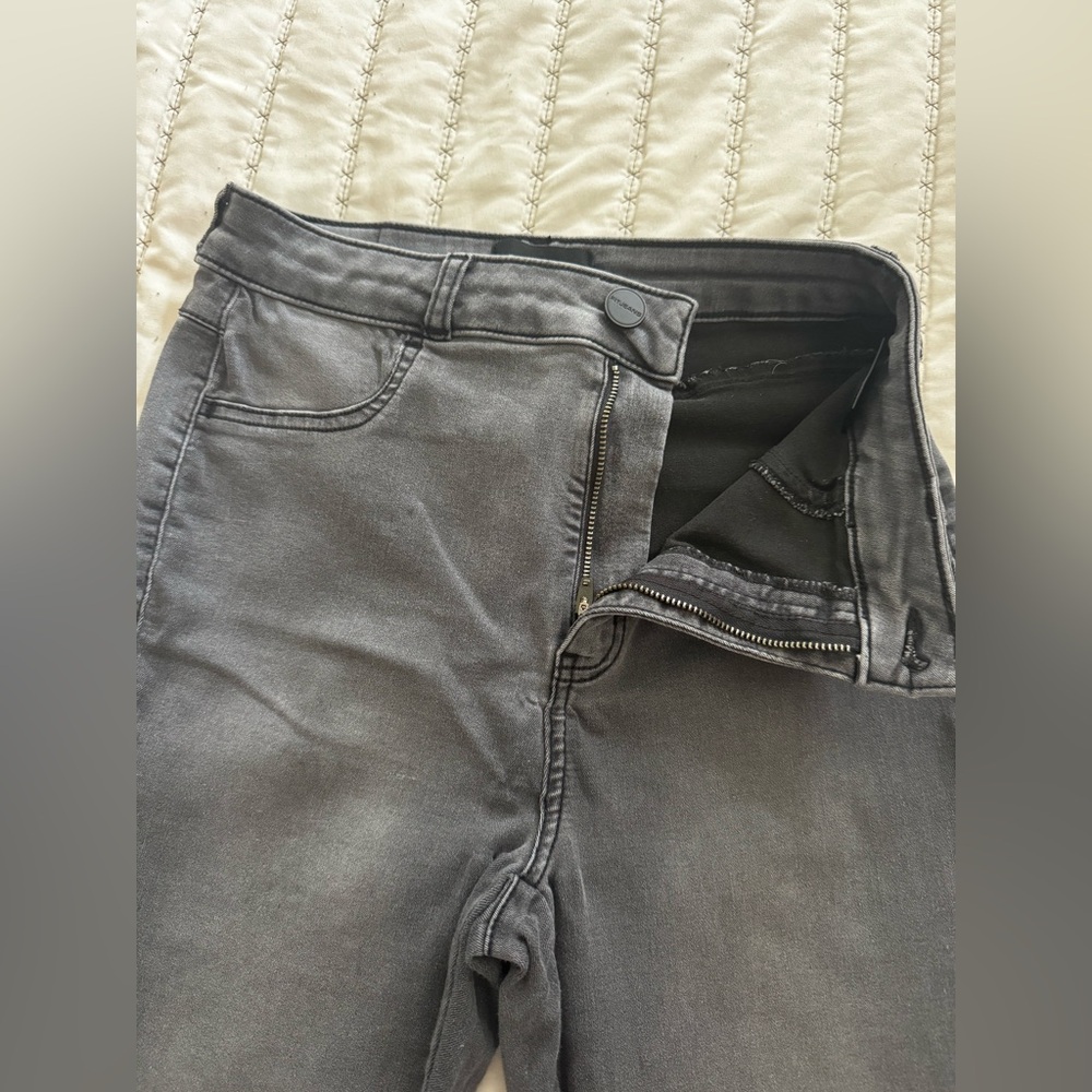 FITJEANS Gray High Rise Jeans with Modern Stretch